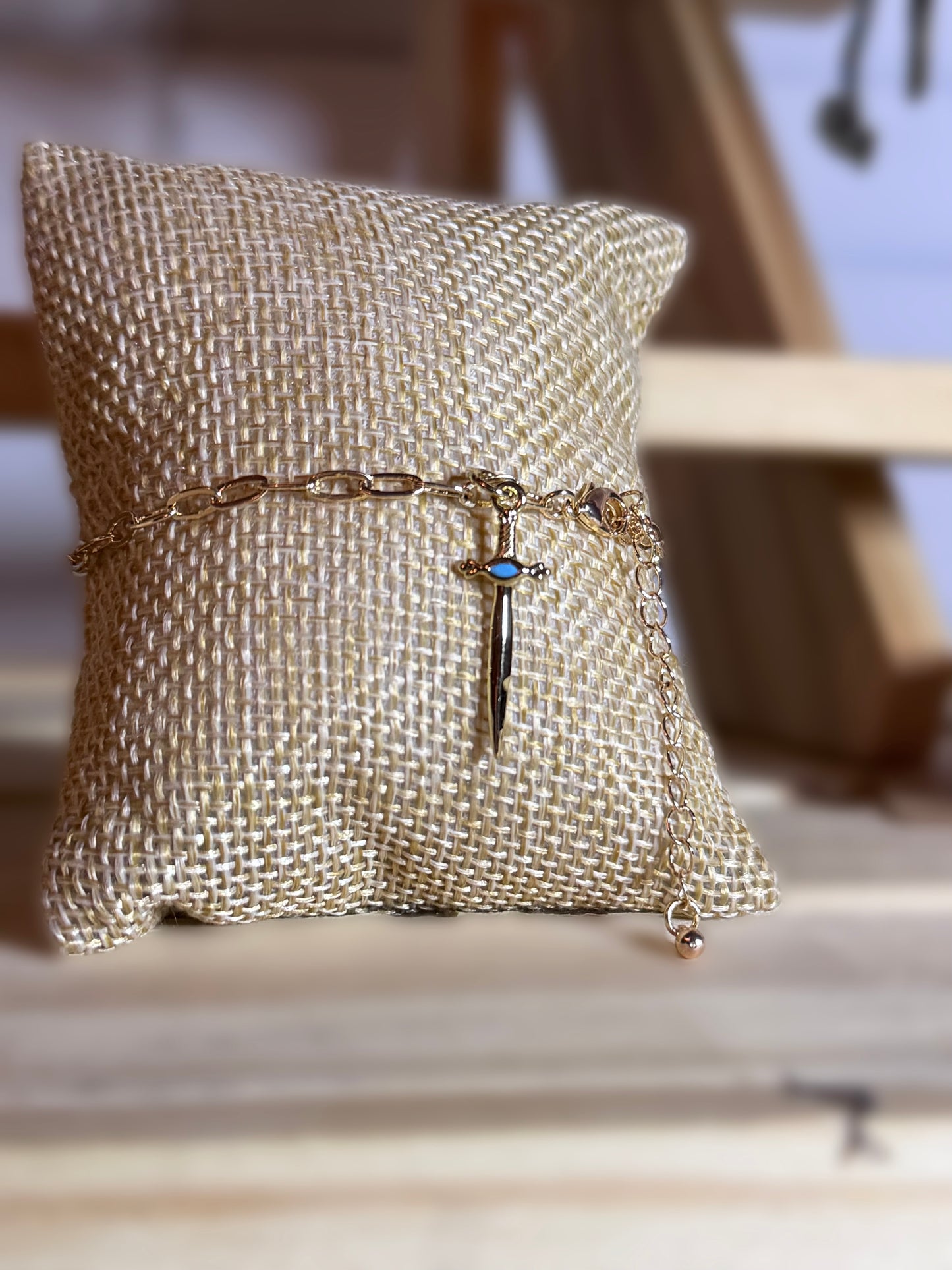 Dagger Gold paper clip bracelet