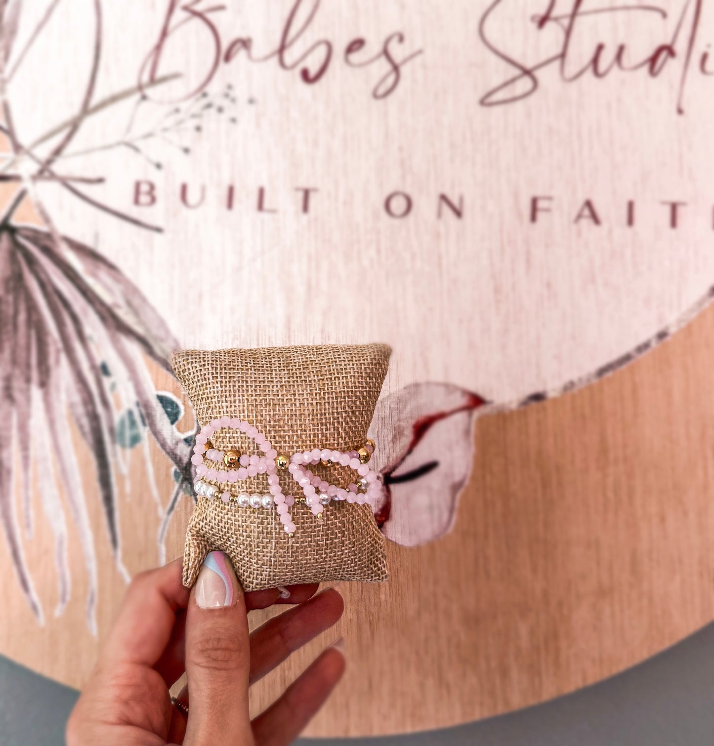 Soft Pink Bow and Pearl Gold set