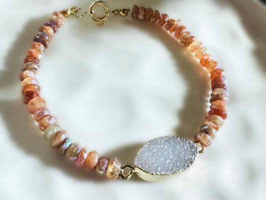 Honeyglow Veil Bracelet