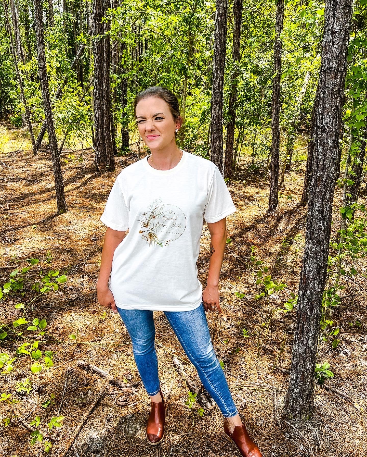 Beaded Babes T-Shirt in Cream